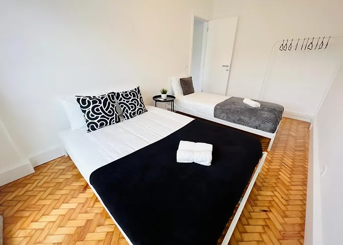 Apartment Crespo House Ii Fantastic Flat Next To Avenida Liberdade Lisbon
